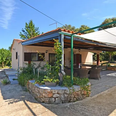 House Soleil בית נופש רוביני